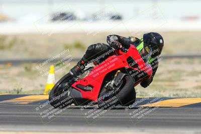 media/Apr-13-2024-SoCal Trackdays (Sat) [[f1617382bd]]/3-Turn 4 (1010am)/